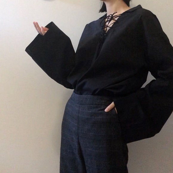 Lace up blouse - Picture 2 of 6